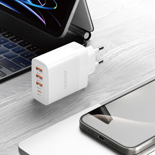 Netzwerk-Ladegerät Dudao A5HEU, 20W, 3A, 1 x USB-C - 3 x USB-A, Weiß 